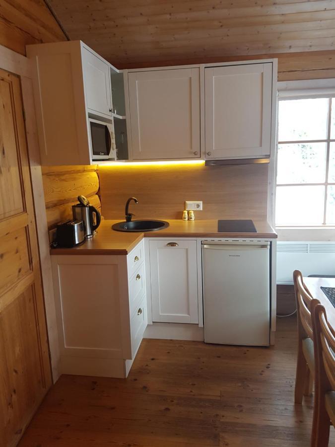 Arina Cottages Nasva エクステリア 写真