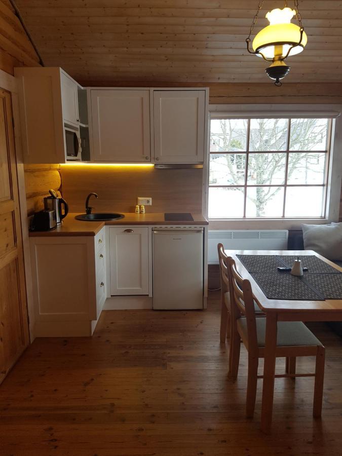 Arina Cottages Nasva エクステリア 写真